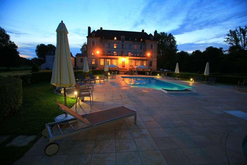 Готель Domaine De Saulon Екстер'єр фото